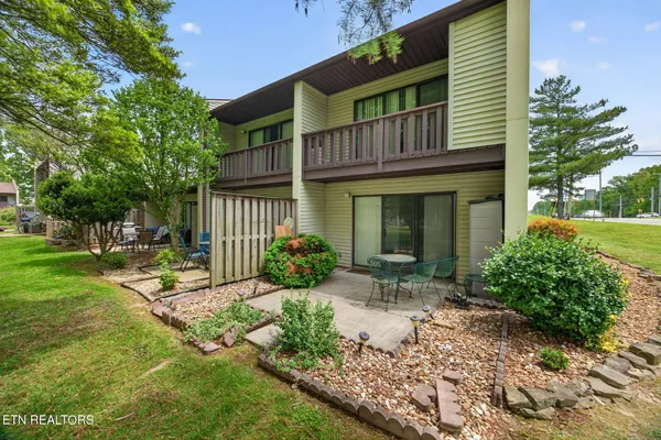 Property Slideshow image 3 of 34 | 1 wilshire heights dr, Crossville, TN, 38558