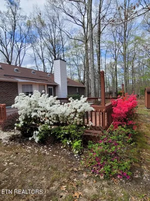 Property Slideshow image 3 of 39 | 321 lakeview dr, Crossville, TN, 38558