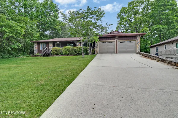 Property Slideshow image 3 of 40 | 104 baltusrol rd, Crossville, TN, 38558
