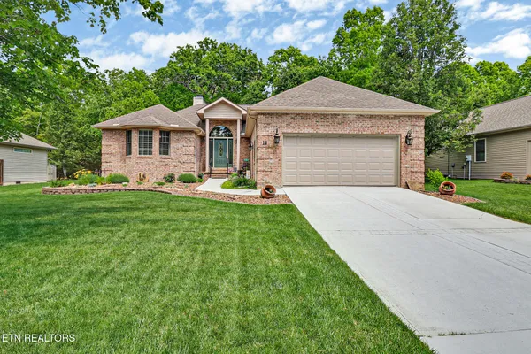 Property Slideshow image 2 of 43 | 14 dickens ln, Fairfield Glade, TN, 38558