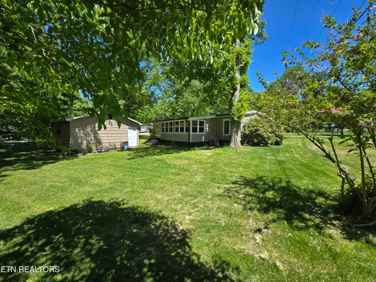 Property Slideshow image 3 of 25 | 313 rugby rd, Crossville, TN, 38558