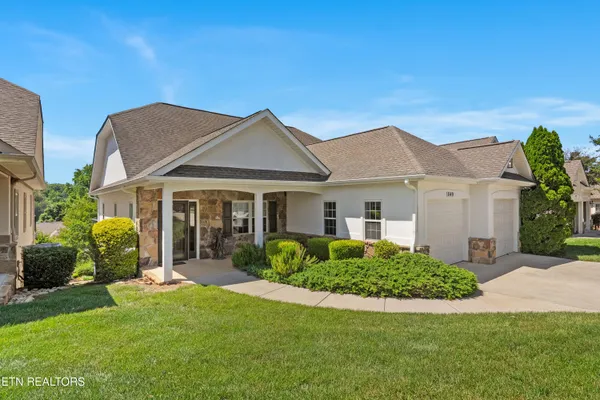 Property Slideshow image 3 of 40 | 1049 rarity bay pkwy, Vonore, TN, 37885