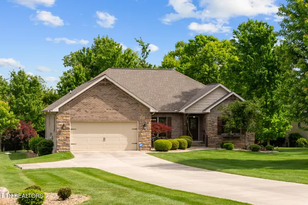Property Slideshow image 3 of 54 | 25 hemlock ct, Crossville, TN, 38558