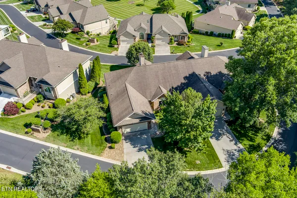 Property Slideshow image 3 of 54 | 231 tanasi lagoon dr, Loudon, TN, 37774