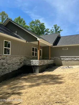 Property Slideshow image 3 of 21 | 203 dublin ln, Crossville, TN, 38558