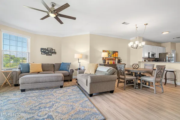 Property Slideshow image 3 of 35 | 565 rarity bay pkwy 105, Vonore, TN, 37885