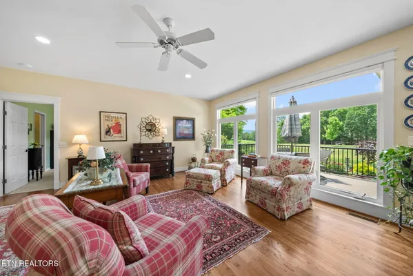 Property Slideshow image 3 of 52 | 105 cappshire rd, Crossville, TN, 38558