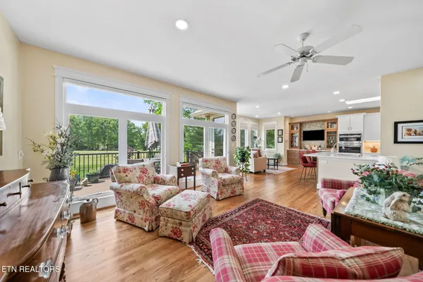 Property Slideshow image 3 of 52 | 105 cappshire rd, Crossville, TN, 38558