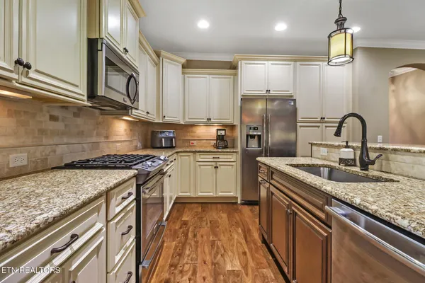 Property Slideshow image 3 of 52 | 275 forest hill dr, Fairfield Glade, TN, 38558