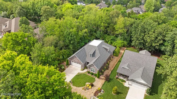 Property Slideshow image 3 of 56 | 162 tsuhdatsi way, Loudon, TN, 37774