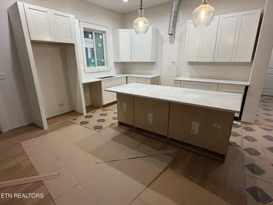 Property Slideshow image 2 of 11 | 151 hawes cir, Crossville, TN, 38558