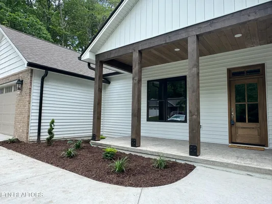 Property Slideshow image 2 of 28 | 741 westchester dr, Crossville, TN, 38558