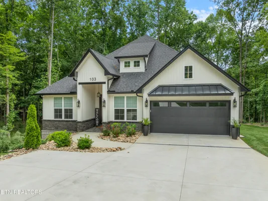 Property Slideshow image 2 of 55 | 103 oogookoo pl, Loudon, TN, 37774
