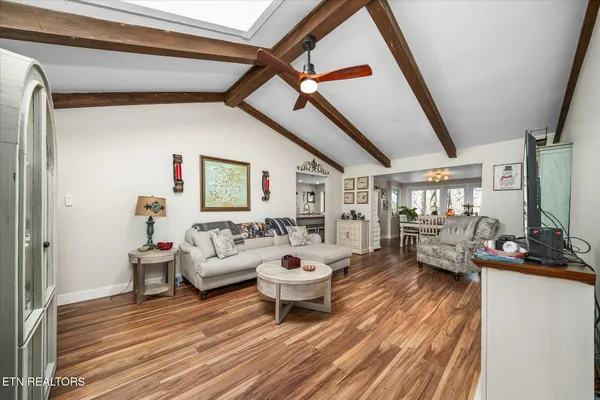Property Slideshow image 3 of 34 | 131 lakeshire dr, Crossville, TN, 38558