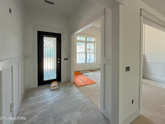Property Slideshow image 2 of 43 | 159 elokwa way, Loudon, TN, 37774
