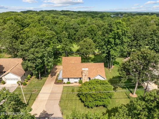 Property Slideshow image 2 of 54 | 109 fairway dr, Fairfield Glade, TN, 38558