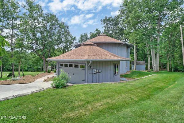 Property Slideshow image 2 of 49 | 29 sugarbush ln, Crossville, TN, 38558