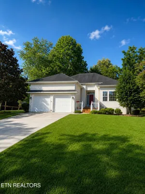 Property Slideshow image 2 of 29 | 304 saloli ln, Loudon, TN, 37774