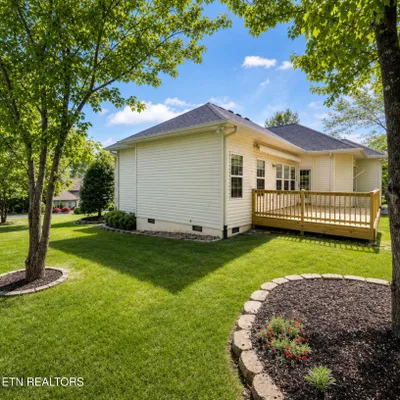 Property Slideshow image 3 of 29 | 304 saloli ln, Loudon, TN, 37774