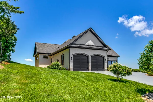 Property Slideshow image 3 of 61 | 141 gold finch ln, Vonore, TN, 37885