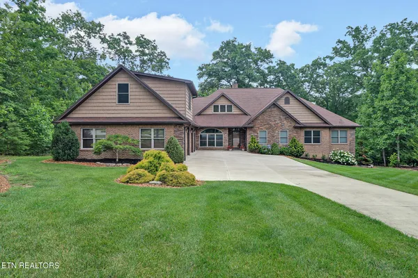 Property Slideshow image 2 of 48 | 41 kingsley ct, Crossville, TN, 38558