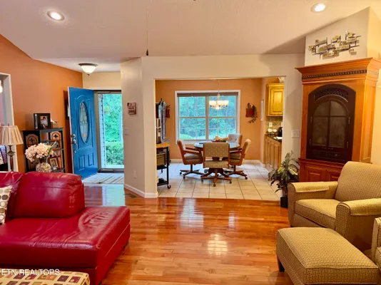 Property Slideshow image 2 of 55 | 174 cromwell ln, Crossville, TN, 38558