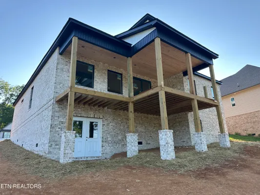 Property Slideshow image 3 of 10 | 201 nuhya trce, Loudon, TN, 37774