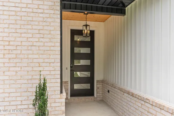 Property Slideshow image 2 of 33 | 108 oostagala dr, Loudon, TN, 37774
