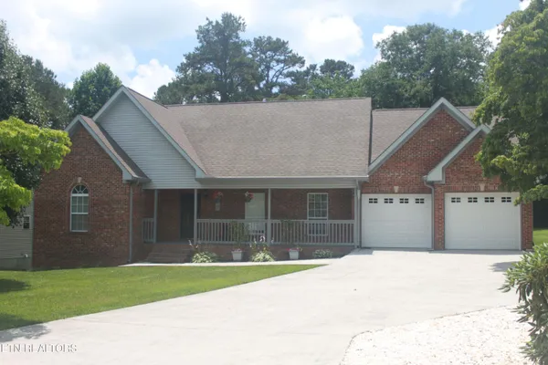 Property Slideshow image 2 of 49 | 172 depew dr, Loudon, TN, 37774