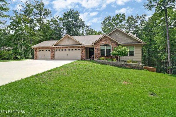Property Slideshow image 2 of 45 | 23 dove cote ter, Crossville, TN, 38558