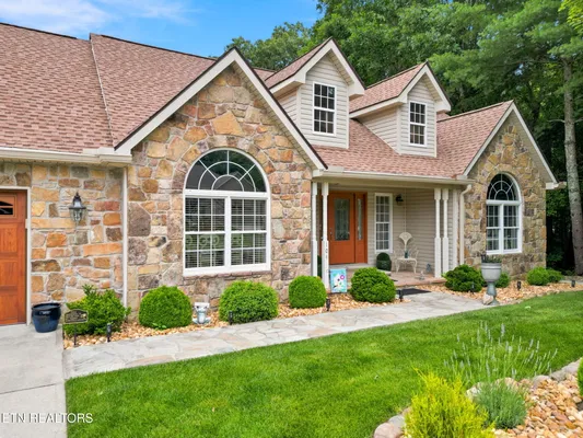 Property Slideshow image 3 of 50 | 104 kenwood dr, Crossville, TN, 38558