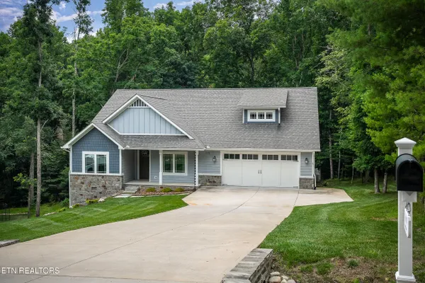 Property Slideshow image 2 of 46 | 110 motthaven dr, Crossville, TN, 38558