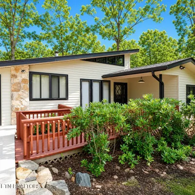 Property Slideshow image 2 of 22 | 106 london ct, Crossville, TN, 38558