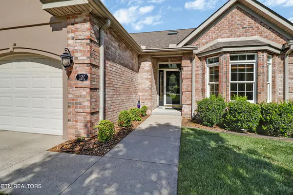 Property Slideshow image 3 of 54 | 137 lafayette 16, Crossville, TN, 38558