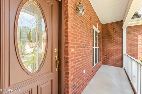 Property Slideshow image 3 of 40 | 115 oligi ln, Loudon, TN, 37774