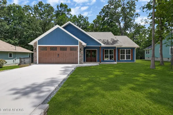 Property Slideshow image 2 of 32 | 156 pomeroy dr, Crossville, TN, 38558