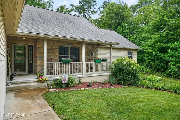Property Slideshow image 3 of 51 | 144 windsor rd, Crossville, TN, 38558