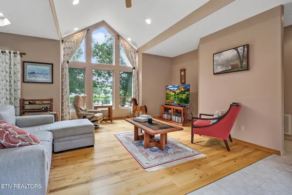 Property Slideshow image 2 of 57 | 114 knollwood ln, Fairfield Glade, TN, 38558