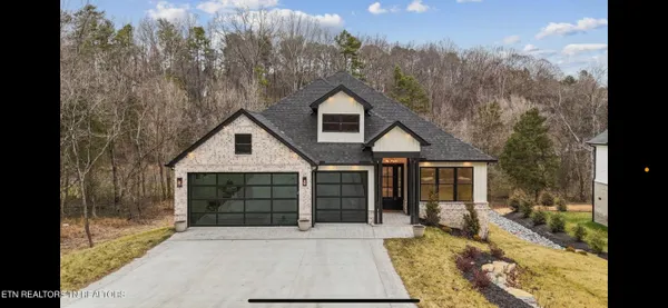Property Slideshow image 2 of 5 | 218 oostanali way, Loudon, TN, 37774