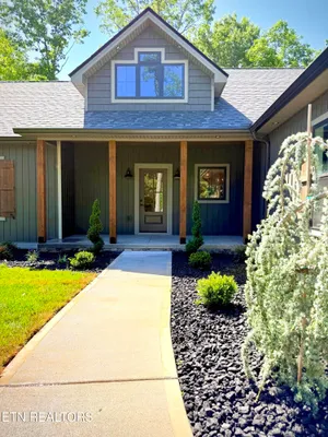 Property Slideshow image 3 of 50 | 692 st george dr, Crossville, TN, 38558