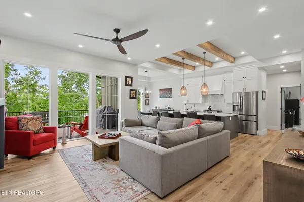 Property Slideshow image 3 of 54 | 428 igoti ln, Loudon, TN, 37774