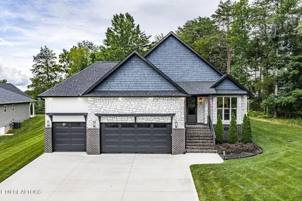Property Slideshow image 3 of 50 | 161 dudala way, Loudon, TN, 37774