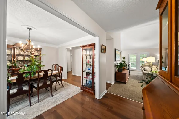 Property Slideshow image 3 of 34 | 125 markham ln, Crossville, TN, 38558