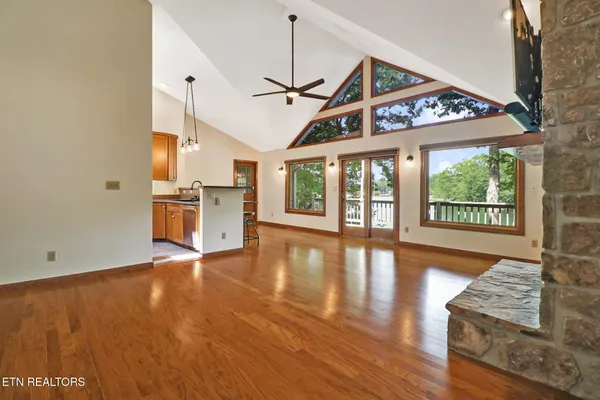 Property Slideshow image 2 of 62 | 171 meadowview dr, Fairfield Glade, TN, 38558