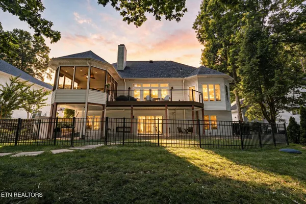 Property Slideshow image 3 of 56 | 108 oligi ln, Loudon, TN, 37774