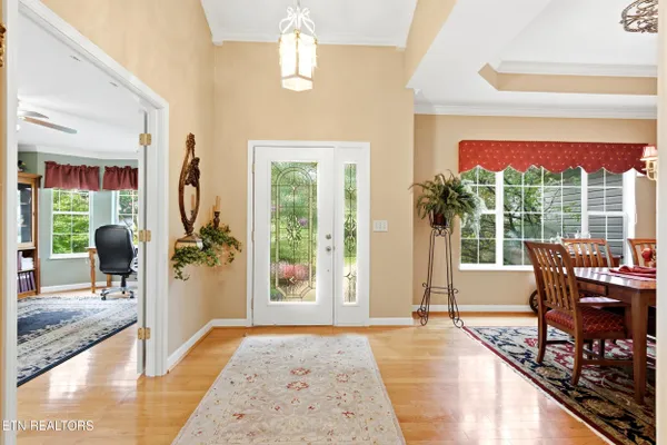 Property Slideshow image 3 of 56 | 114 oostanali way, Loudon, TN, 37774