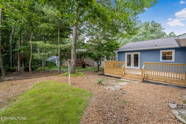 Property Slideshow image 3 of 46 | 22 overlook ter, Crossville, TN, 38558