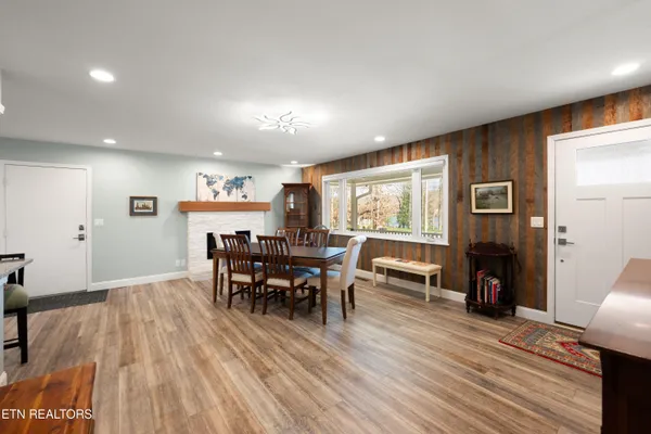 Property Slideshow image 2 of 29 | 251 lakewood dr, Crossville, TN, 38558