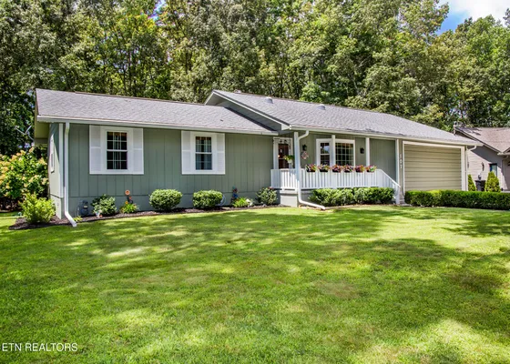 Property Slideshow image 3 of 59 | 107 canterbury dr, Crossville, TN, 38558