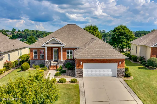 Property Slideshow image 3 of 61 | 112 canaly ln, Loudon, TN, 37774